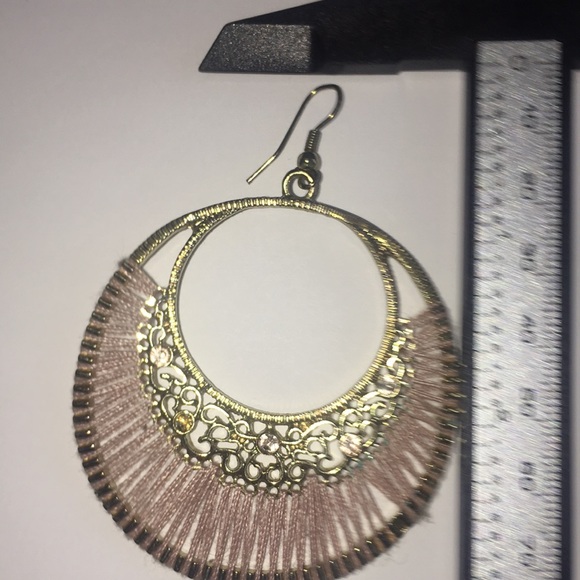 Blush Wrapped Earrings - Picture 7 of 7